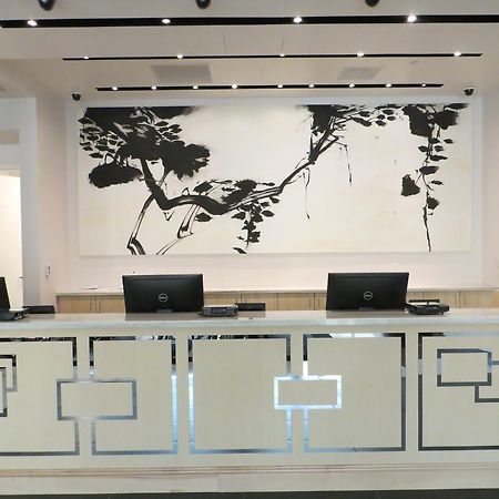 Lucky Dragon Hotel 拉斯维加斯 外观 照片