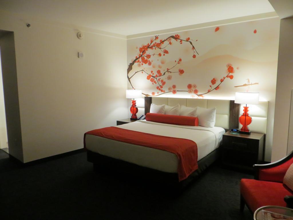 Lucky Dragon Hotel 拉斯维加斯 外观 照片